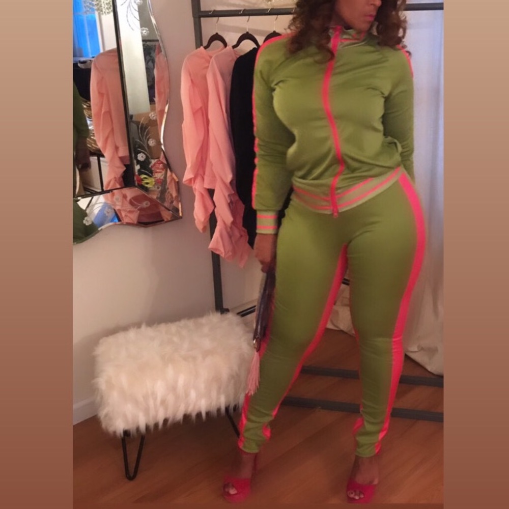 Tracksuit - Picture 2 of 5